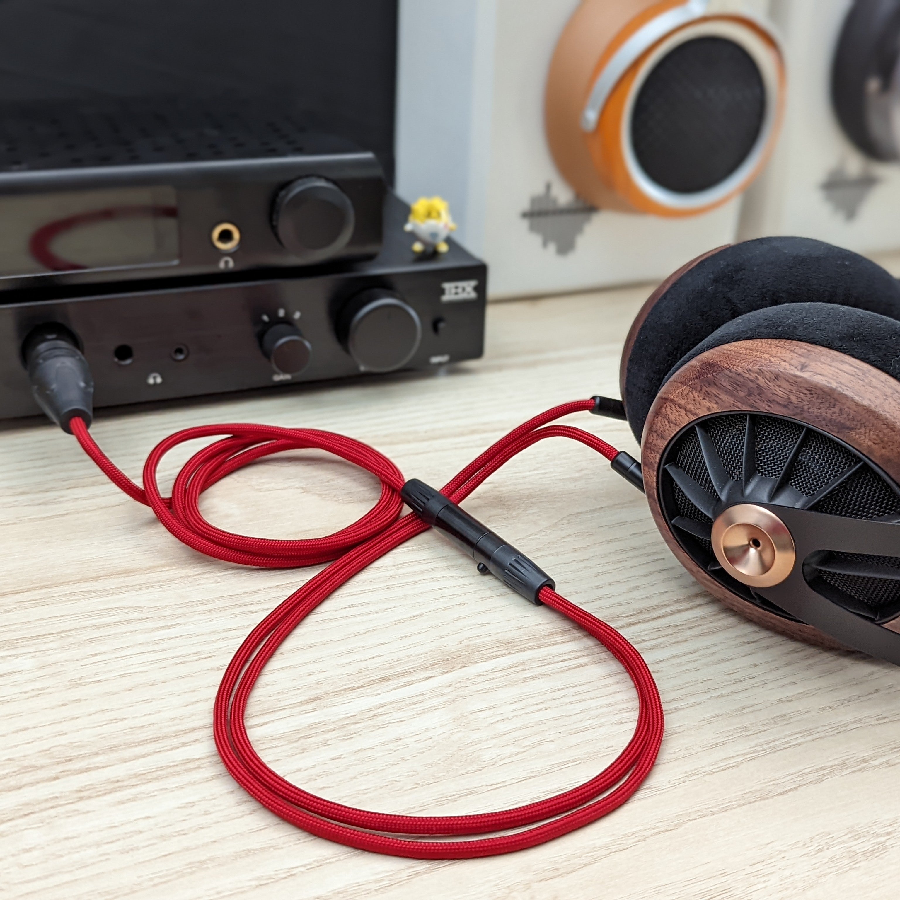 HC-9-Split: Dual 3.5mm split headphone cable for Hifiman, Focal, Meze ...