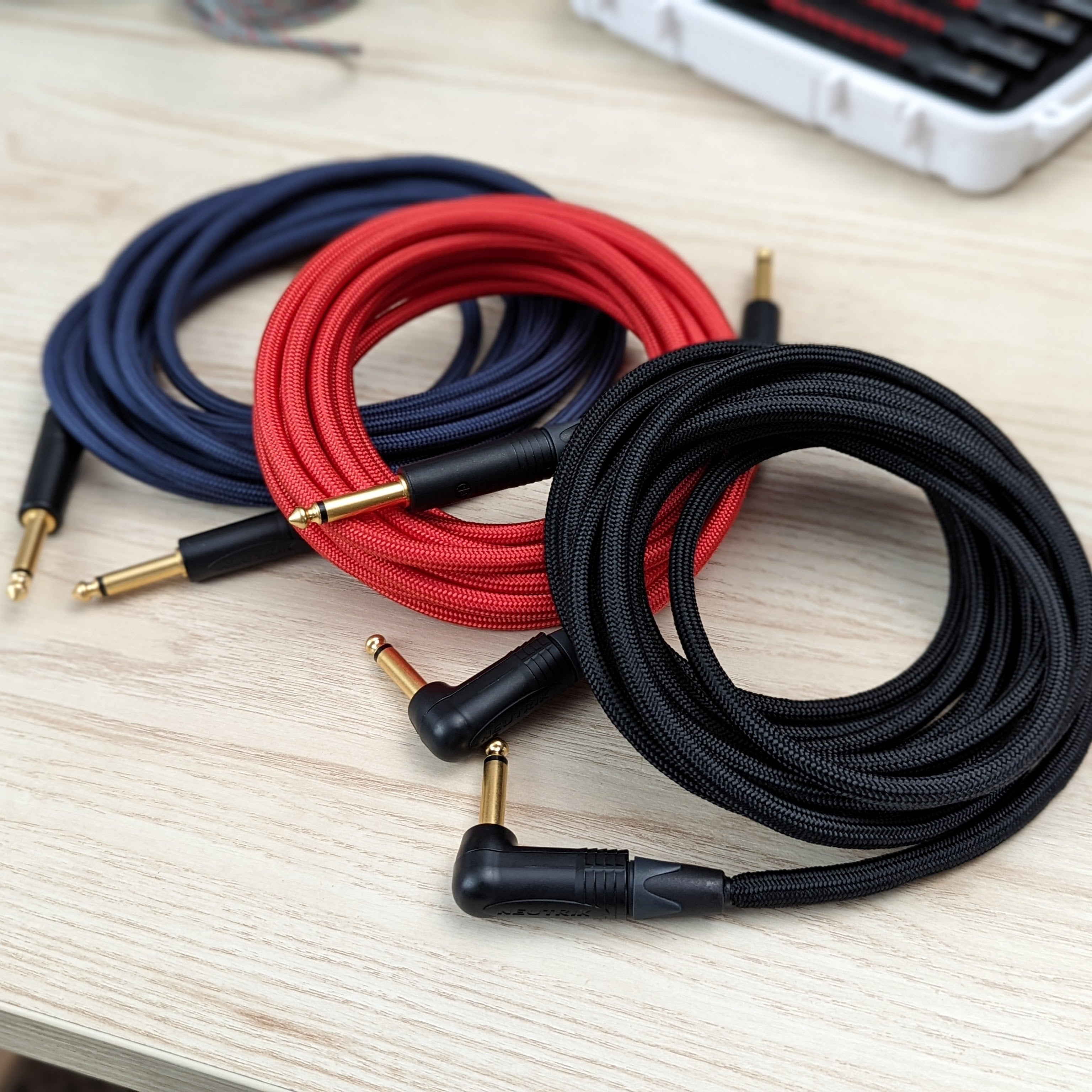 GC-1: Straight to Straight Instrument Cable (Color / Length options)